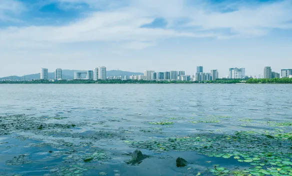 F系列电动船外机续航-逸动科技-太湖景色