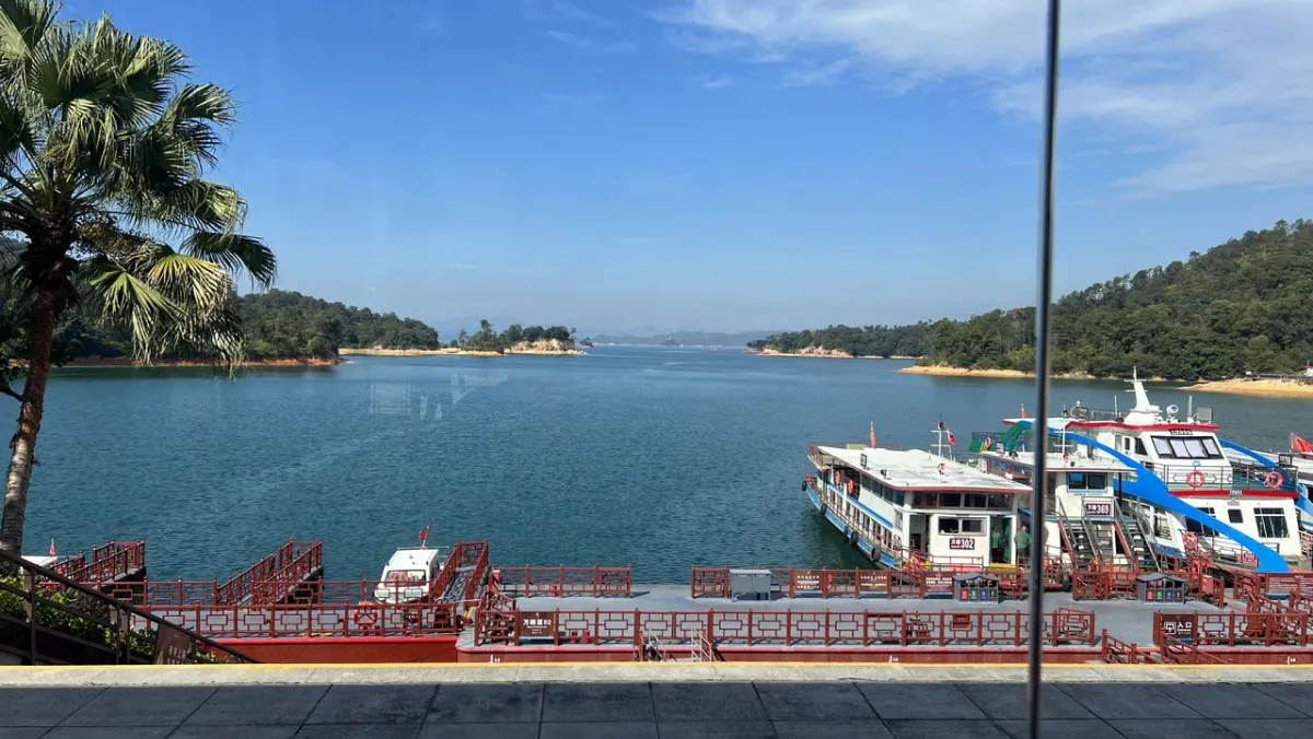 河源万绿湖196客位电动游船项目概况-逸动科技